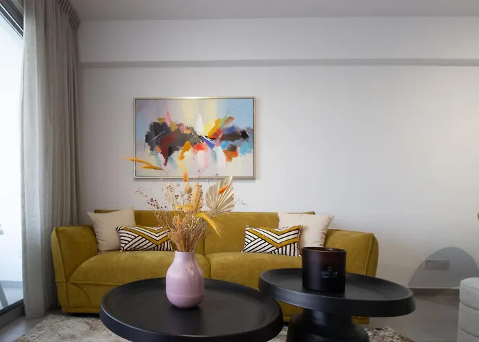 Modern Retreat - Balcony And Chic Design Apartmán *