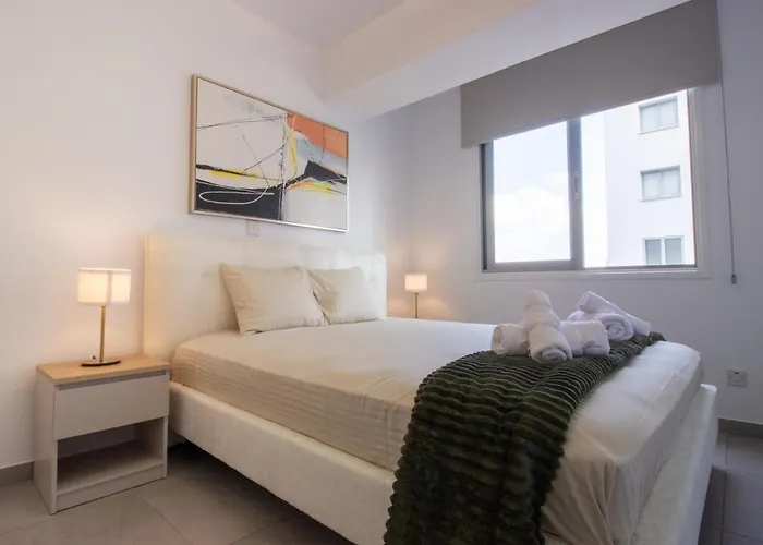 Modern Retreat - Balcony And Chic Design Apartmán *